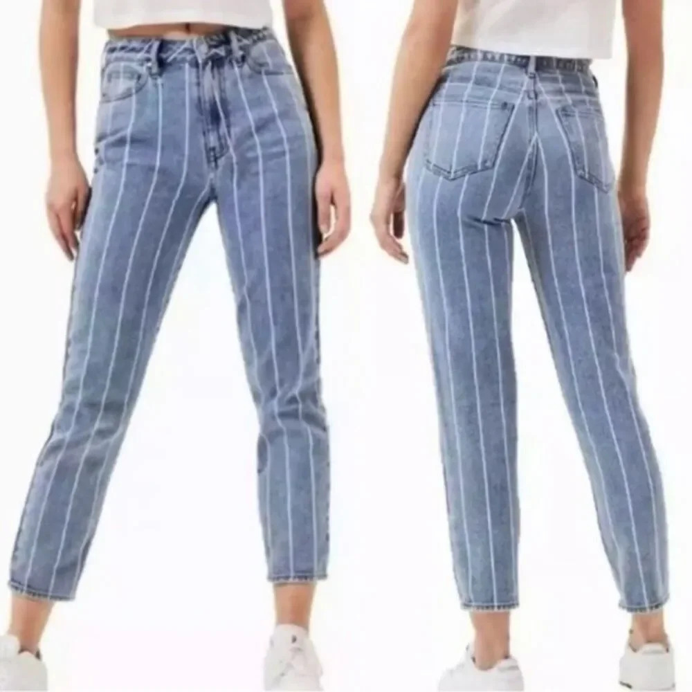 Pacsun Window Pane Striped Light‎ Wash White Stripe Mom Jeans Size 23 Small